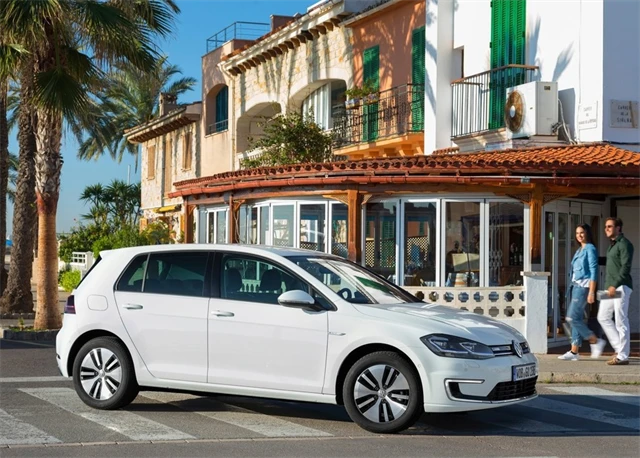 VW e-Golf