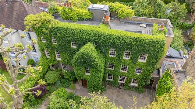 Frognal (Hampstead Village)