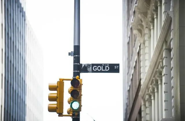 Investiční manažeři představují 4 konkrétní akciové tipy