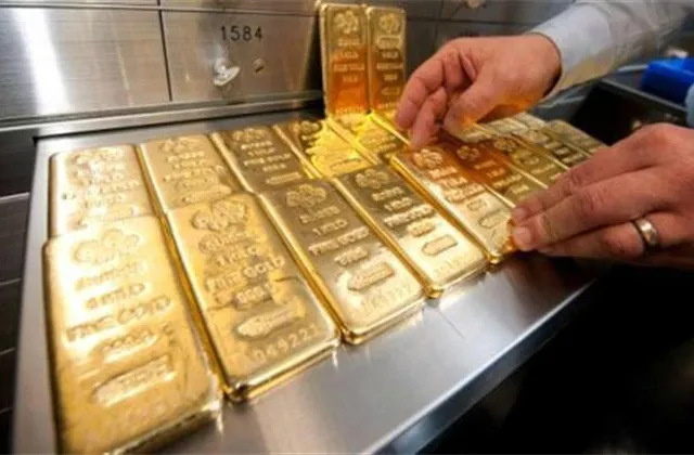 Dokud na Wall Street nepoteče krev, sázejte na zlato. A pak na akcie firem investujících do budoucnosti