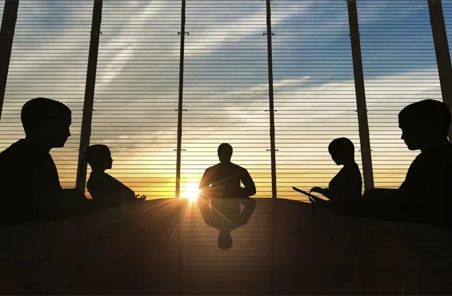 Banky budoucnosti: Technologické inovace bojují o místo na slunci s nostalgií