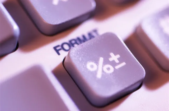 Do čeho investovat, až vám banka naúčtuje záporný úrok na běžném účtu? Bez většího rizika nevyděláte!