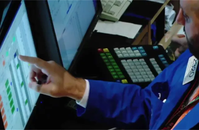 Výhled na nový obchodní týden: Ve světě data o inflaci a start výsledkové sezóny, v Praze Komerční banka bez nároku na dividendu