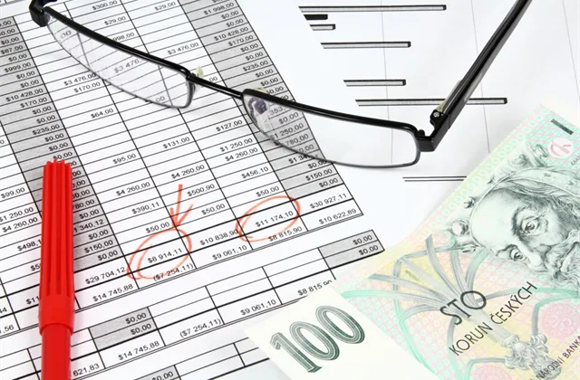 Úvěrový trh v Česku roste. Zákon o spotřebitelském úvěru je krokem vpřed, míní expert