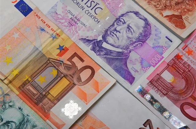 Tento trader má jasno: ČNB ukončí intervence nečekaně a výrazně dříve, než tvrdí. Shortujte EUR/CZK včas!