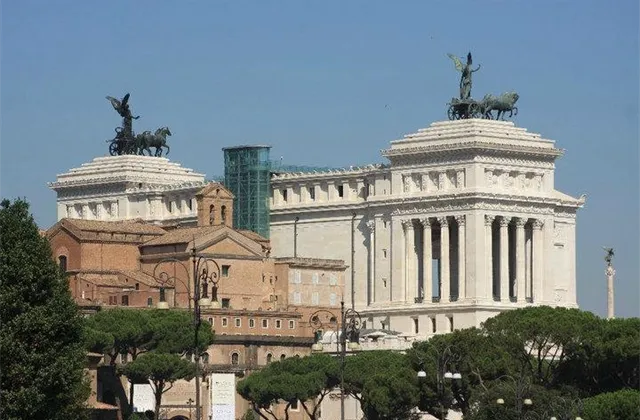 Itálie: Index nákupních manažerů ve zpracovatelském sektoru v září vzrostl na 51 bodů (odhad: 50,3 bodu, srpen: 49,8 bodu)