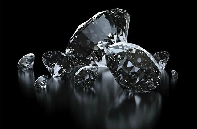 Investorský magazín: Diamanty v portfoliu drobného investora