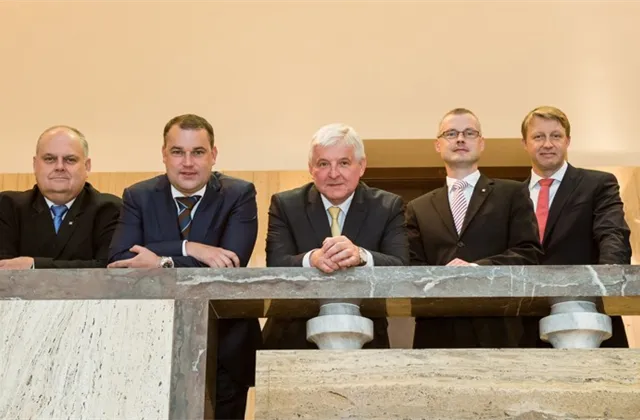 Ranní info z trhů ErsteCB 3.11.2016