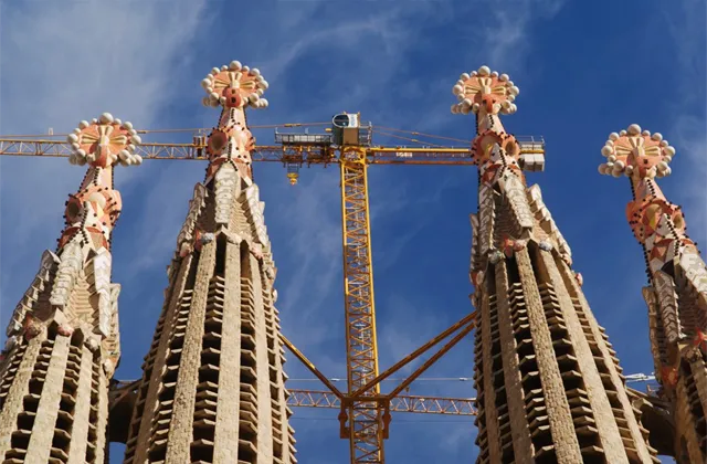 Španělsko: Maloobchodní tržby v říjnu meziročně vzrostly o 2,2 % (září: +3,1 %)