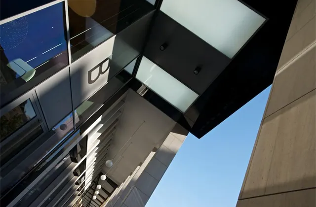 Vácha (Conseq IM): Investice do nemovitostí jsou módní vlna, investoři v alternativách vidí jednoduché řešení diverzifikace portfolia