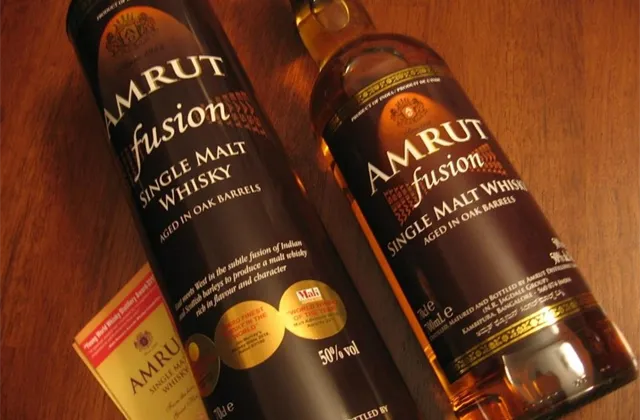 Investorský magazín: Whisky, ČEZ a jak na peníze