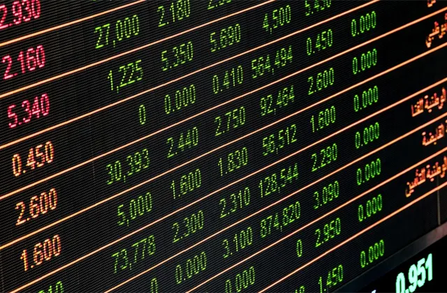 Co si myslí tržní experti: Na čem závisejí výnosy?