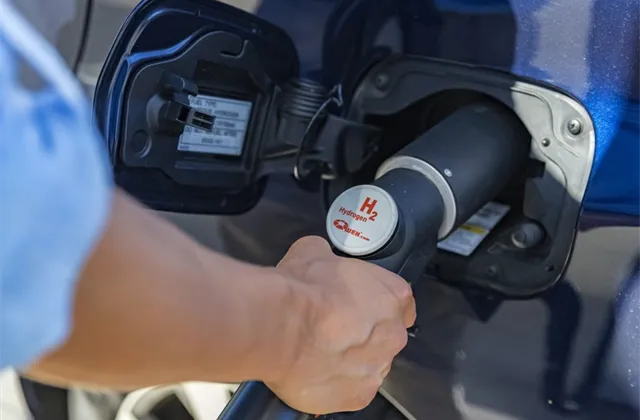 Investorský magazín: Český vodík si razí cestu srdcem USA