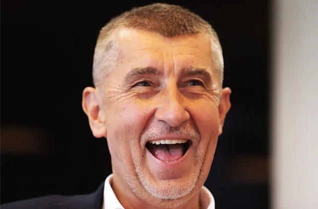 Co Twitter dal: Čepice