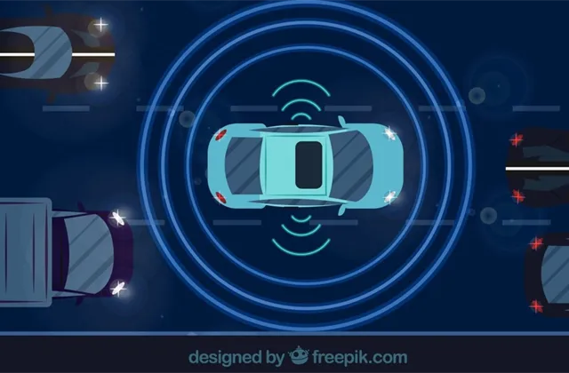 Petr Knap (EY): Za pár (desítek) let mohou být auta s řidiči v některých oblastech zakázána