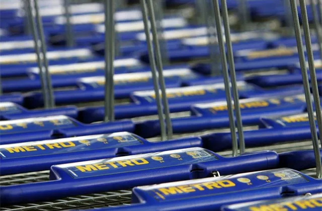 Zájem investorů o prodej akcií Metra firmě EPGC je zatím slabý