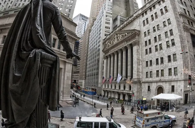 Filip Kejla (WOOD & Company): Neuvěřitelné výsledky Alphabetu, hrátky se shorty a o možnosti korekce na americkém trhu