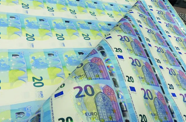 Tištění peněz, tisk peněz, tisk eur, euro, bankovky