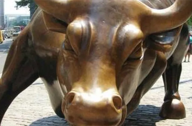 Týden na trzích podle burzovních grafů: Index S&P 500 je na novém historickém maximu