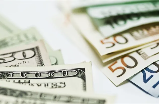 EUR/USD: Jaký vývoj hlavního měnového páru čekají tito tři experti?