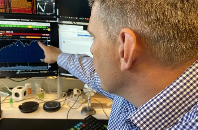 Vladimír Vávra (WOOD & Company): Dlouhodobě bude pro akcie podstatný vývoj bilance Fedu daleko za horizontem taperingu, krátkodobě nelze podceňovat vyšší inflaci. Nejbližší týdny ale budou o výsledkové sezóně