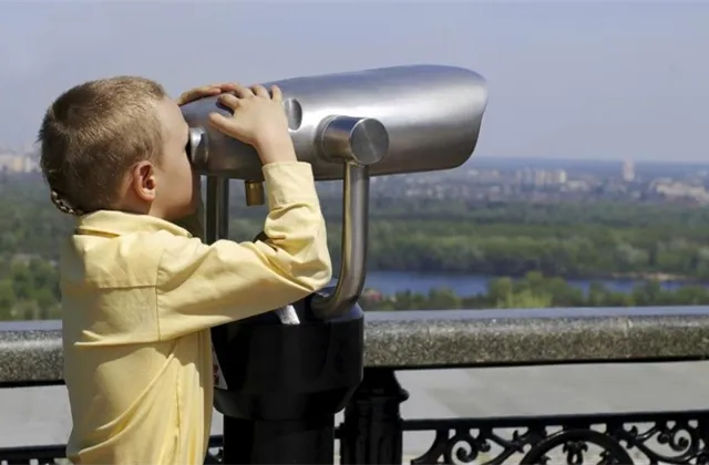 Investování pro děti dává smysl, dlouhodobé výhledy nepřejí spoření