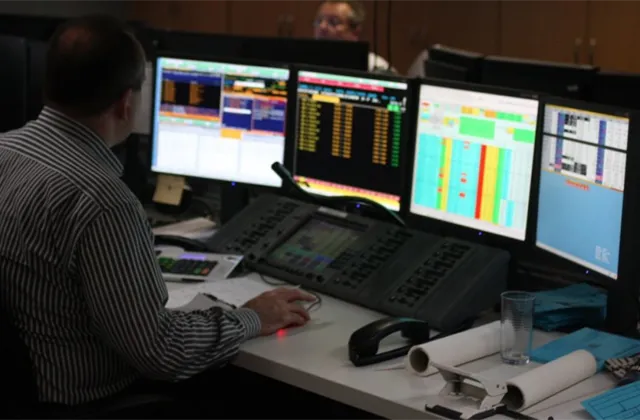 Burzovní kalendář (1. 11. - 5. 11. 2021)