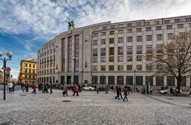 ČNB opět šokovala, základní úrokovou sazbu vystřelila o 125 bazických bodů na 2,75 %