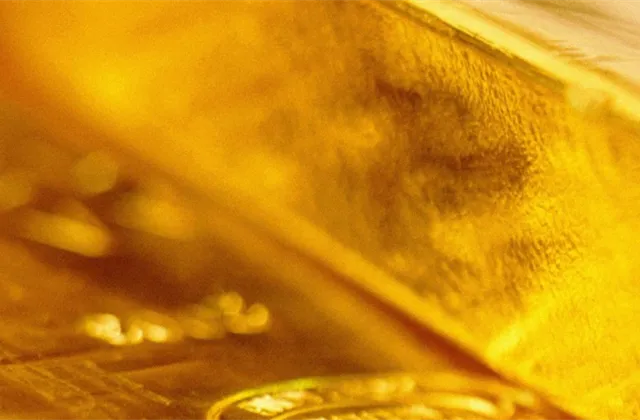 Zlato pod lupou: Po zasedání FOMC cena vzrostla na maximum za devět týdnů