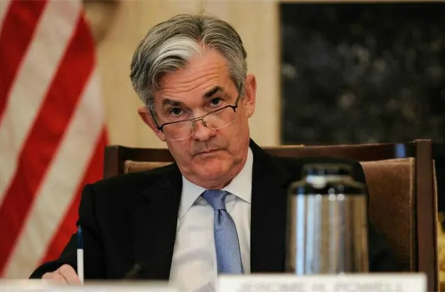 Powell: Ve Fedu jsme připraveni jednat o rychlejším ukončení kvantitativního uvolňování, bude to téma na prosincovém zasedání