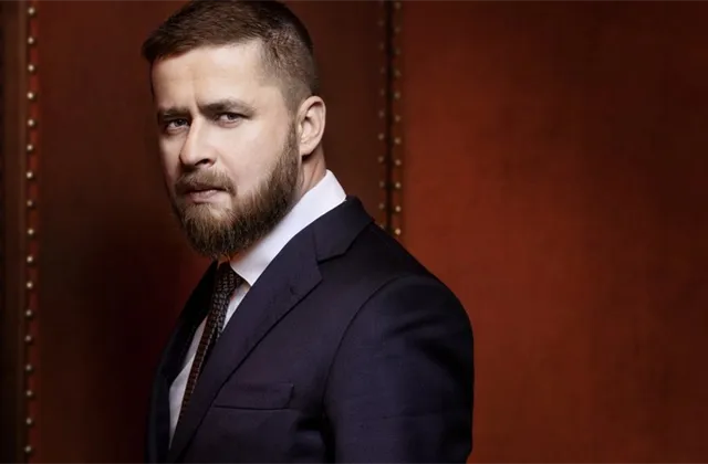 Michl (ČNB): Větší objem úvěrů v eurech brzdí účinky naší měnové politiky, Česko potřebuje snižovat tempo zadlužování