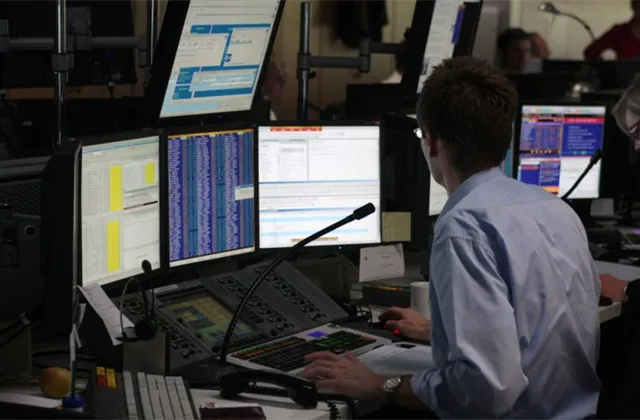 Burzovní kalendář (7. 2. - 11. 2. 2022)