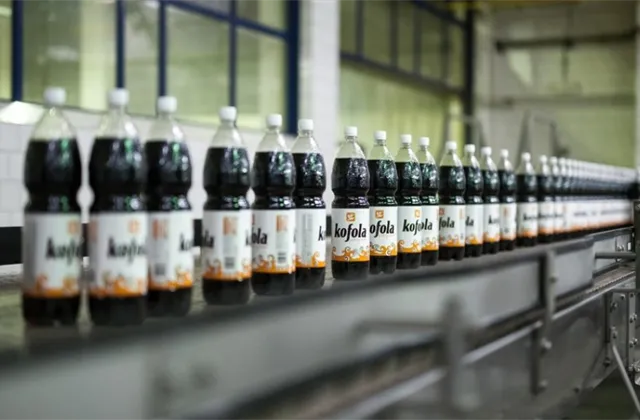 Kofole loni stouply tržby meziročně o 7,5 % na 6,64 miliardy korun, firma chce prodávat další akcie