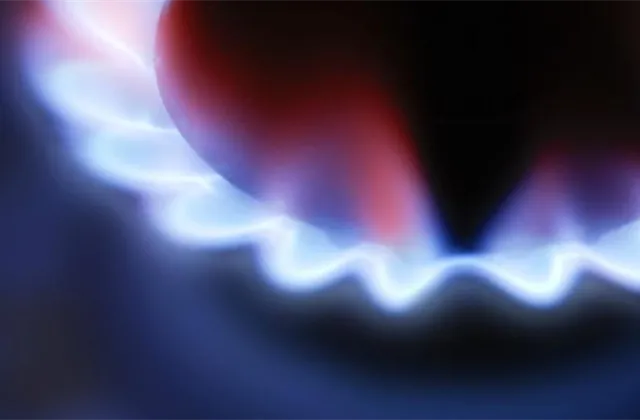 Analytici: Konflikt na Ukrajině se projeví zpočátku hlavně u energií a potravin