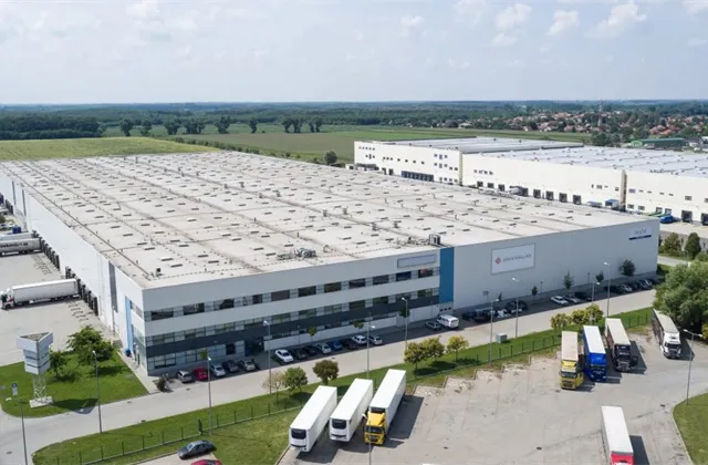 Průmyslový developer CTP za loňský rok vykázal čistý zisk 1,03 miliardy eur, za druhé pololetí navrhuje dividendu 0,18 eura na akcii