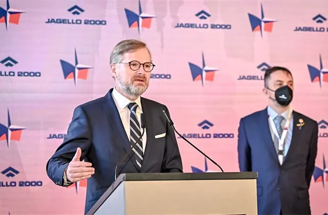 Populismus stranou, jde o bezpečnost. Tyhle čtyři věci by teď měla udělat vláda Petra Fialy