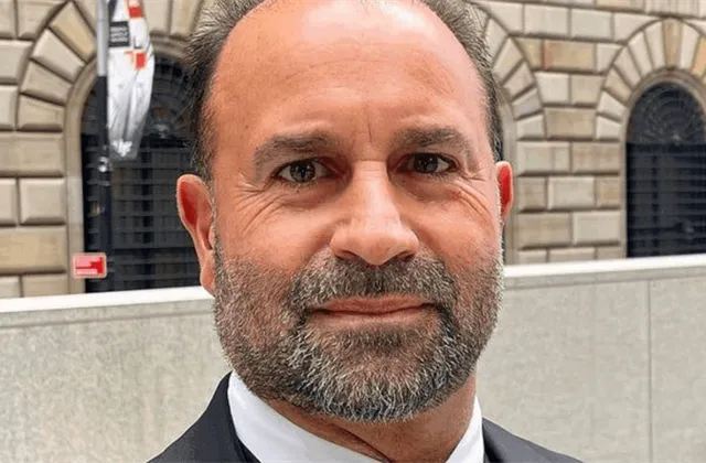 Tento muž dokáže dlouhodobě překonávat trh. Prozradil čtyři faktory, které jsou součástí jeho strategie