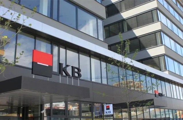 Komerční bance v prvním čtvrtletí stoupl čistý zisk o tři čtvrtiny na 3,5 miliardy Kč