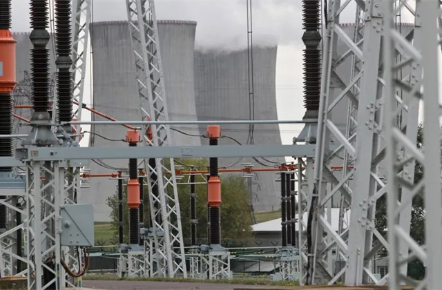 ČEZ v prvním čtvrtletí ztrojnásobil čistý zisk na 26,7 miliardy Kč, dividenda za letošní rok by podle vedení firmy mohla být až 73 Kč na akcii