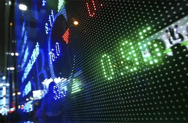 Ján Hájek (Top Stocks): Na nákupy v největší slevě je ještě čas, letošní rok může na burze i v ekonomice oddělit zrno od plev na léta dopředu