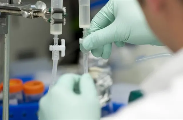 Hájek (Top Stocks): V sektoru biotechnologií je již mnoho absurdně podhodnocených firem, mezi nimi bych hledal atraktivní příležitosti