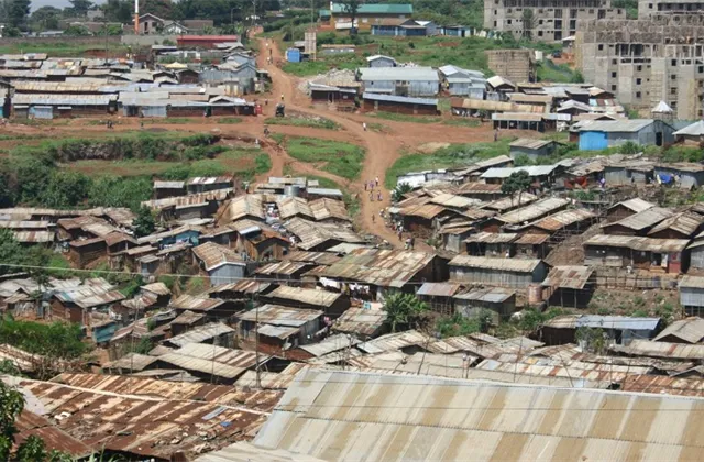 Slum Kibera (Nairobi, Keňa) - ilustrační foto