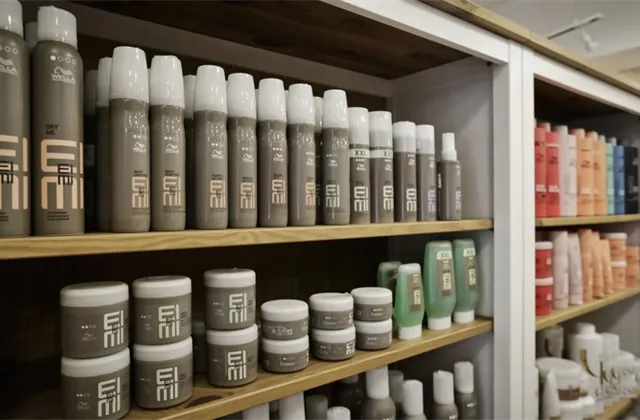 Na trhu START pražské burzy ve čtvrtek začíná úpis akcií firmy Bezvavlasy