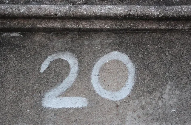Dvacet, 20 - ilustrační foto