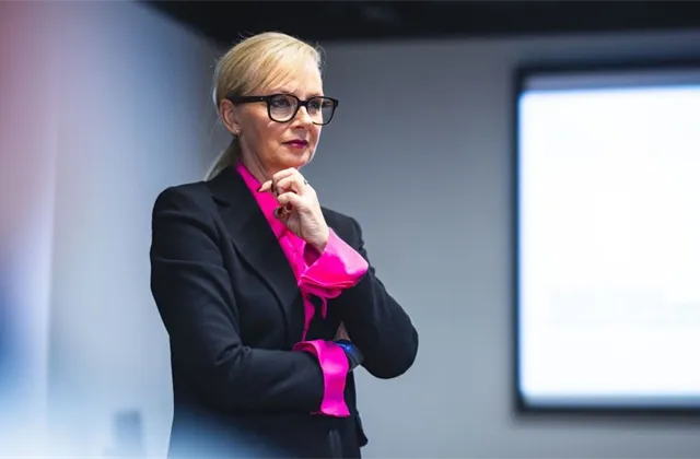 Zahálková (ČBA): Banky nyní nemají mimořádné zisky, chystaná daň nepůsobí férově. Vláda by měla využít jiné možnosti řešení hlubokého rozpočtového deficitu