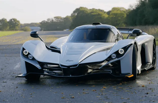 Automobil Praga Bohema - ilustrační foto