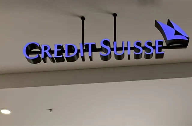 Credit Suisse si půjčí od centrální banky až 50 miliard švýcarských franků
