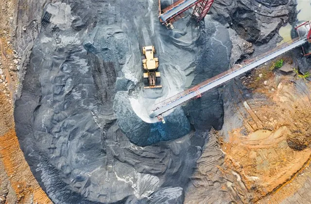 Lekce z války na Ukrajině? Západ se bude muset (opět) trochu ušpinit