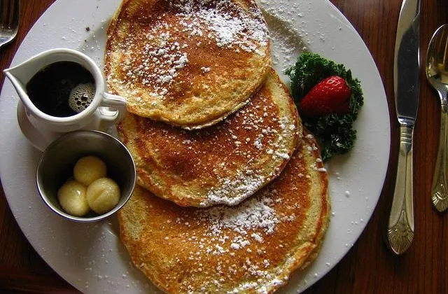 Vstávejte s Investičním webem a nic vám neunikne