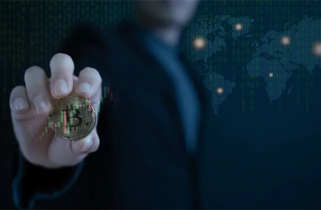 Co (ne)znamená schválení spotových bitcoinových ETF: Začíná boj fondů o likviditu, deriváty jdou proti smyslu bitcoinu. Rizikem je vývoj podobný tomu na trhu s hypotékami před rokem 2008, říká Igor Pauer